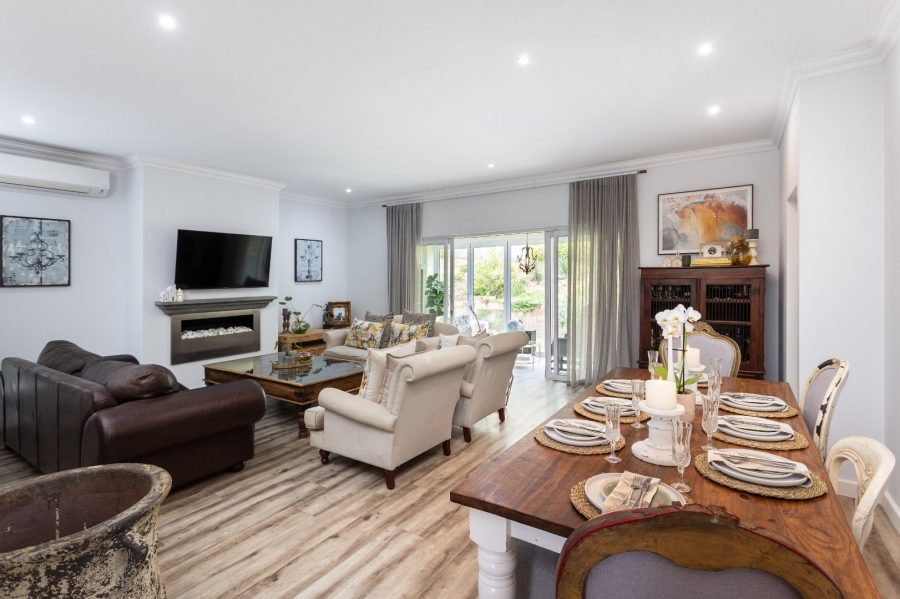 4 Bedroom Property for Sale in Val De Vie Estate Western Cape